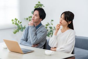 忙しい会社員・主婦こそ投資スクールに通うべき理由と「タイパ」で選ぶ基準